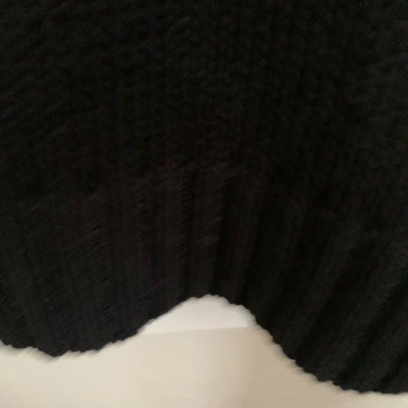 Woman’s Rib-Knit Sleeveless Duster Vest - Picture 7 of 9